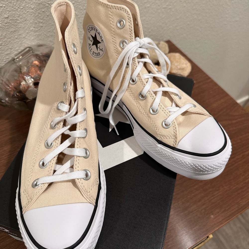 NWT Converse Platform High-Top Sneakers - Natural Ivory